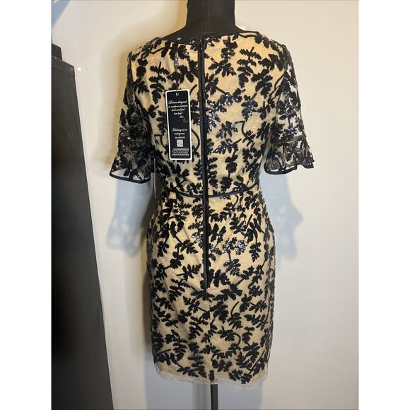 NWT Stunning Dress By Shani Tan With Sheer Overlay Black Sequin Appliqués Size 8 - Picture 7 of 11